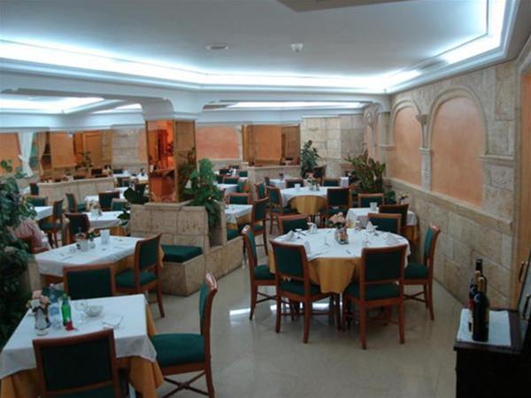 Venecia Hotel